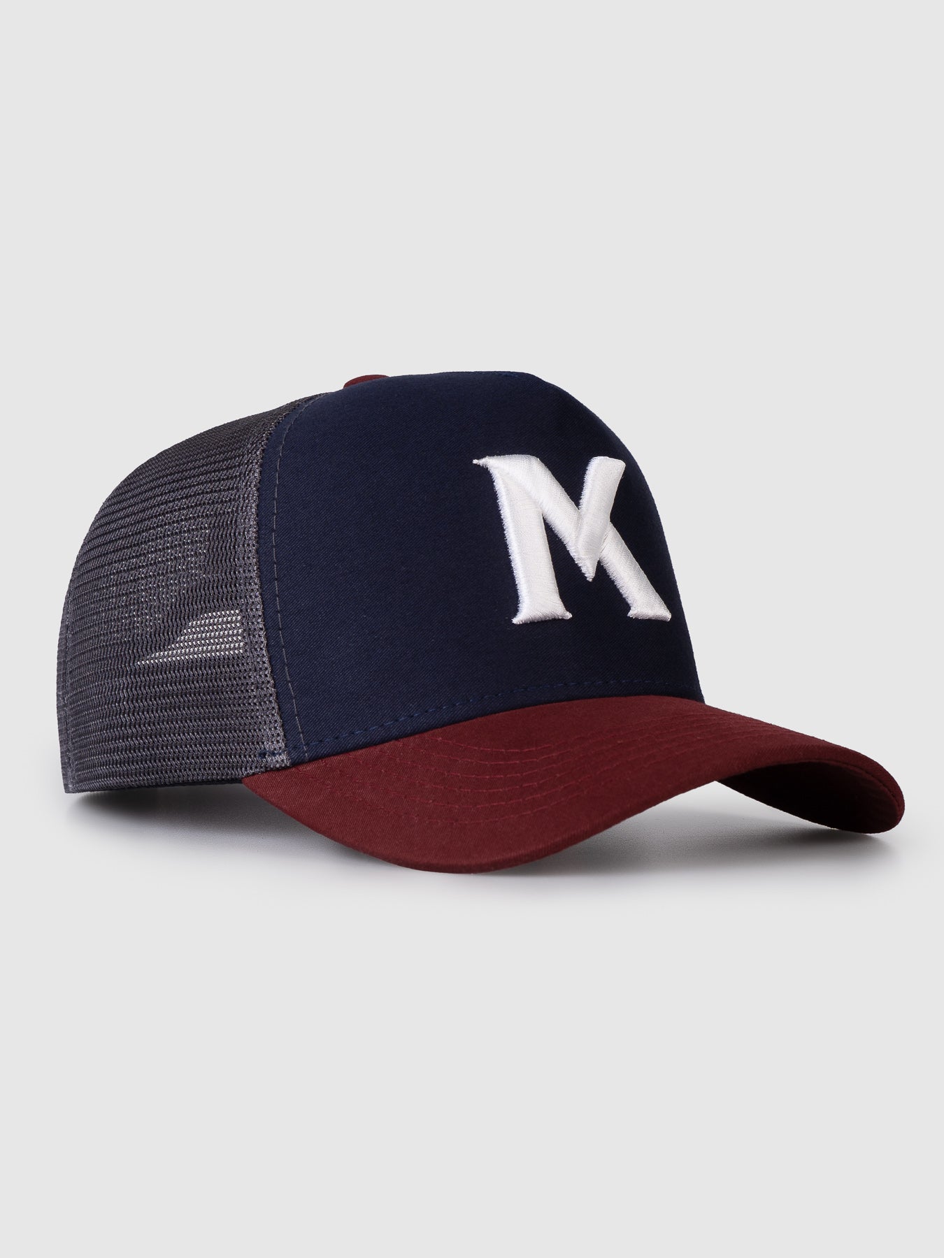 Boné Trucker Maverick Marinho Aba Vinho MVCK