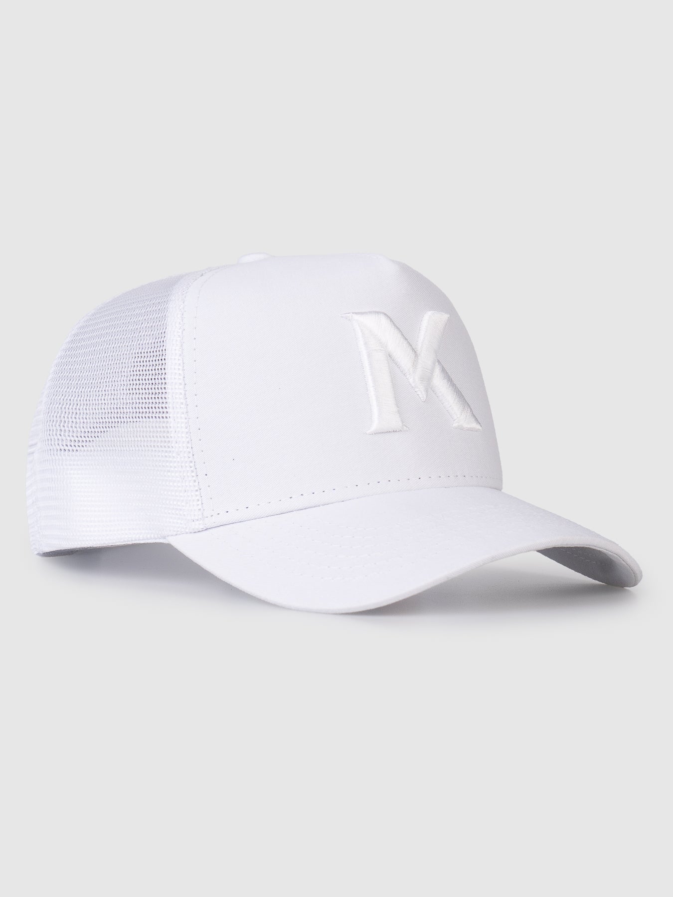 Boné Trucker Maverick All White MVCK