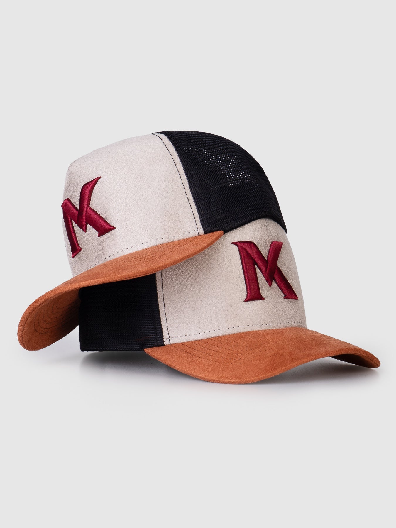 Boné Trucker Maverick Camurça Aba Caramelo MVCK