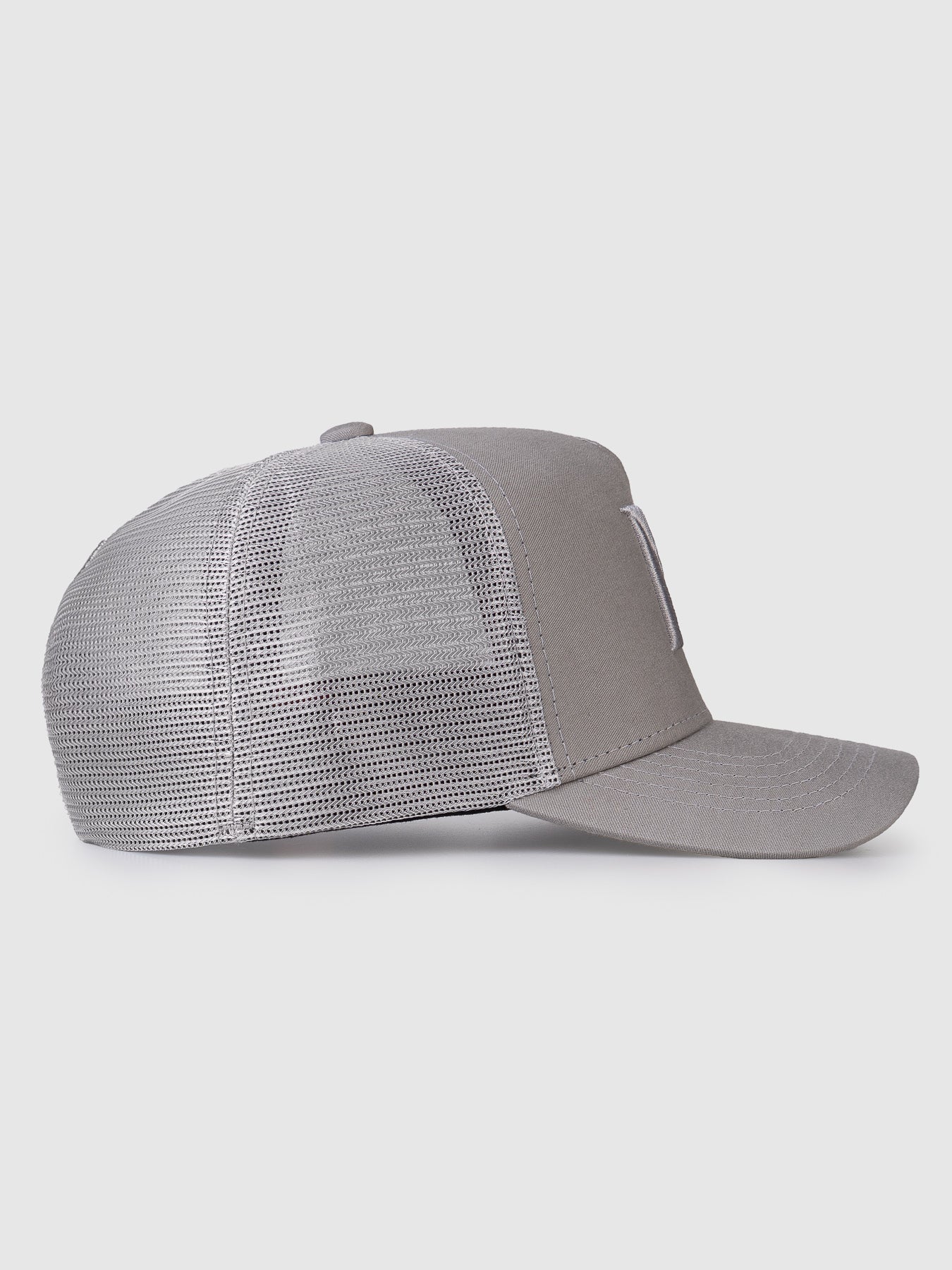 Boné Trucker Maverick Cinza MVCK