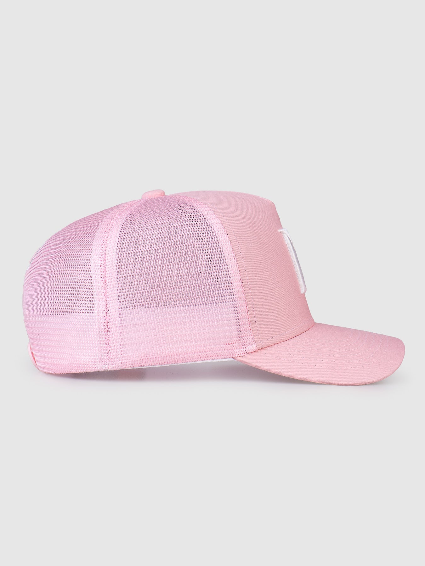 Boné Trucker Maverick Rosa e Branco MVCK