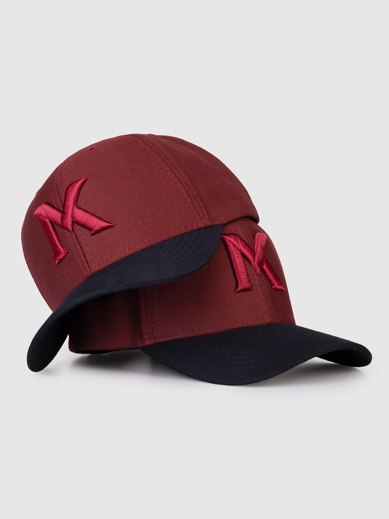 Boné Polo Maverick Vinho Aba Preta MVCK