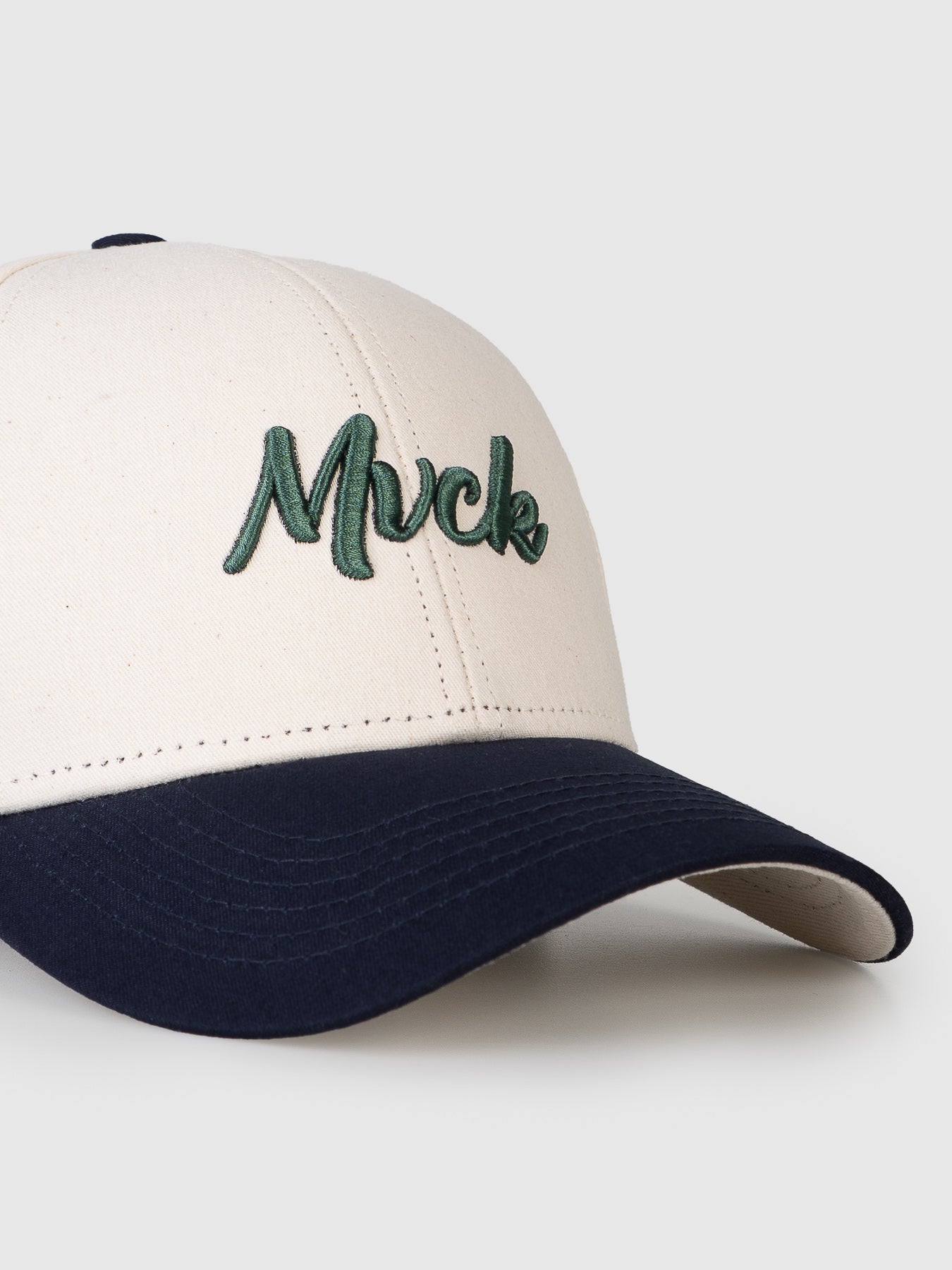 Boné Polo Classic Off White e Verde Aba Marinho MVCK