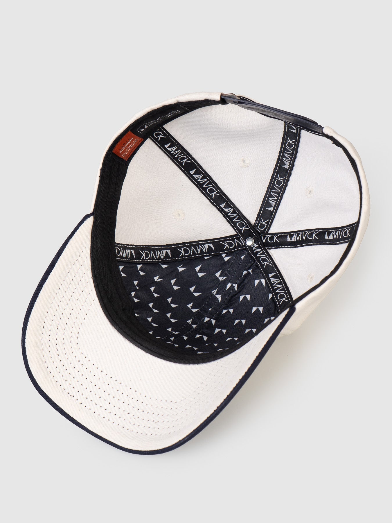 Boné Polo Classic Off White e Verde Aba Marinho MVCK