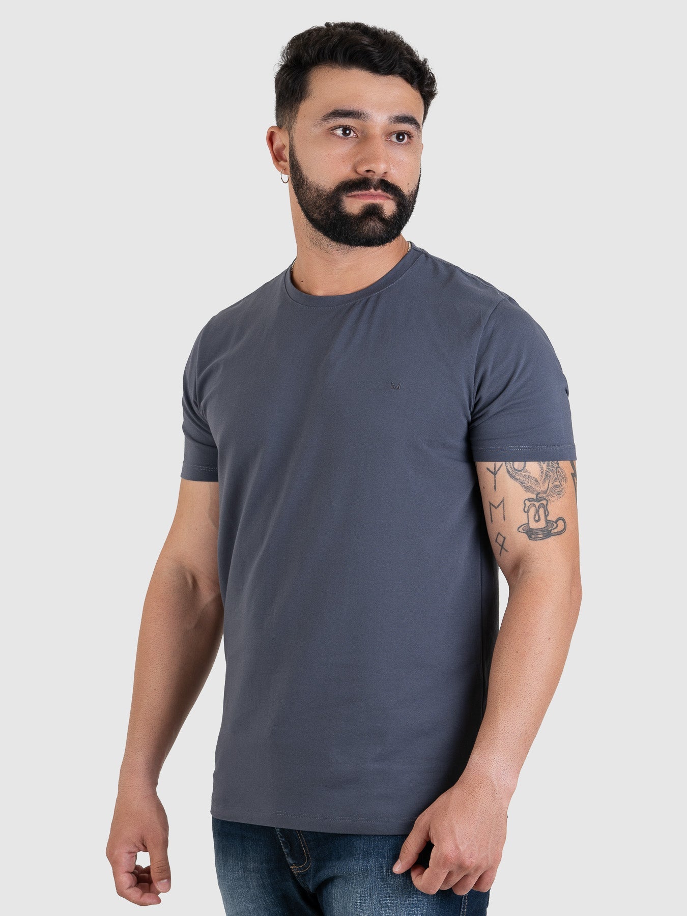 Camiseta Fio Egípcio Chumbo MVCK