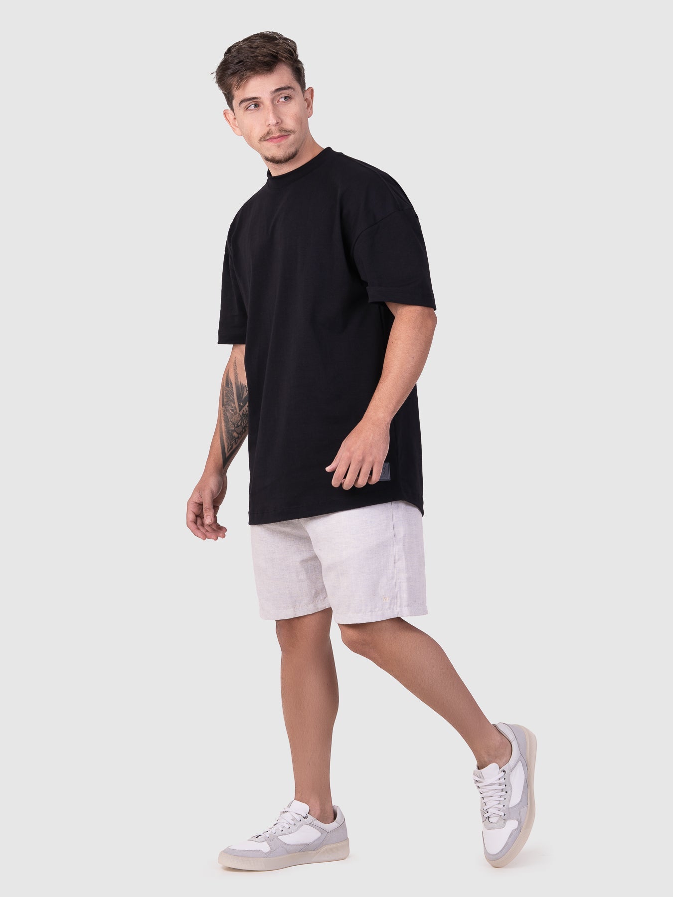 Camiseta Masculina Oversized All Black MVCK