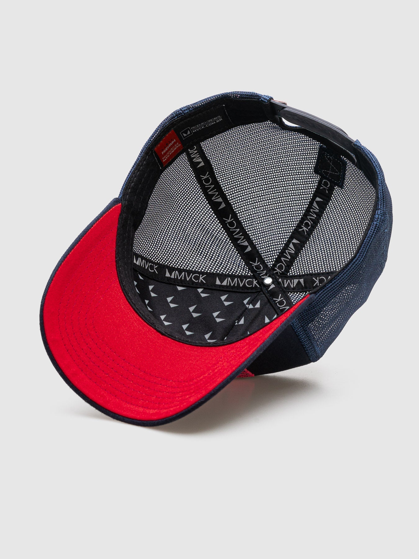 Boné Trucker Dakota Marinho e Vermelho MVCK