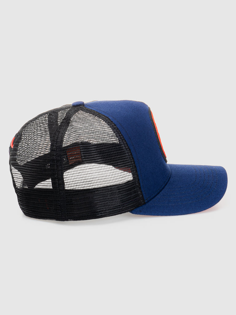 Boné Trucker Brasão Azul e Vermelho MVCK